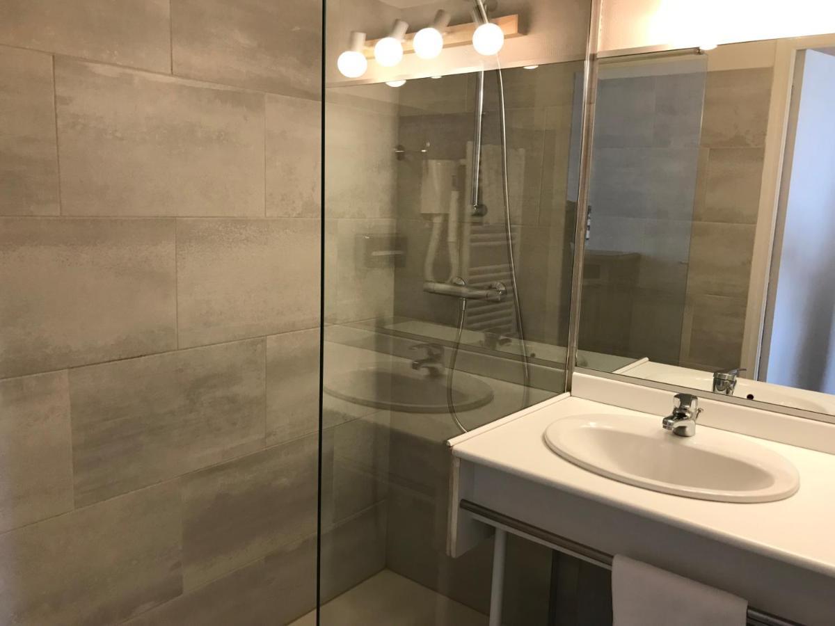 Logis La Villa Des Houx Aumale Екстер'єр фото