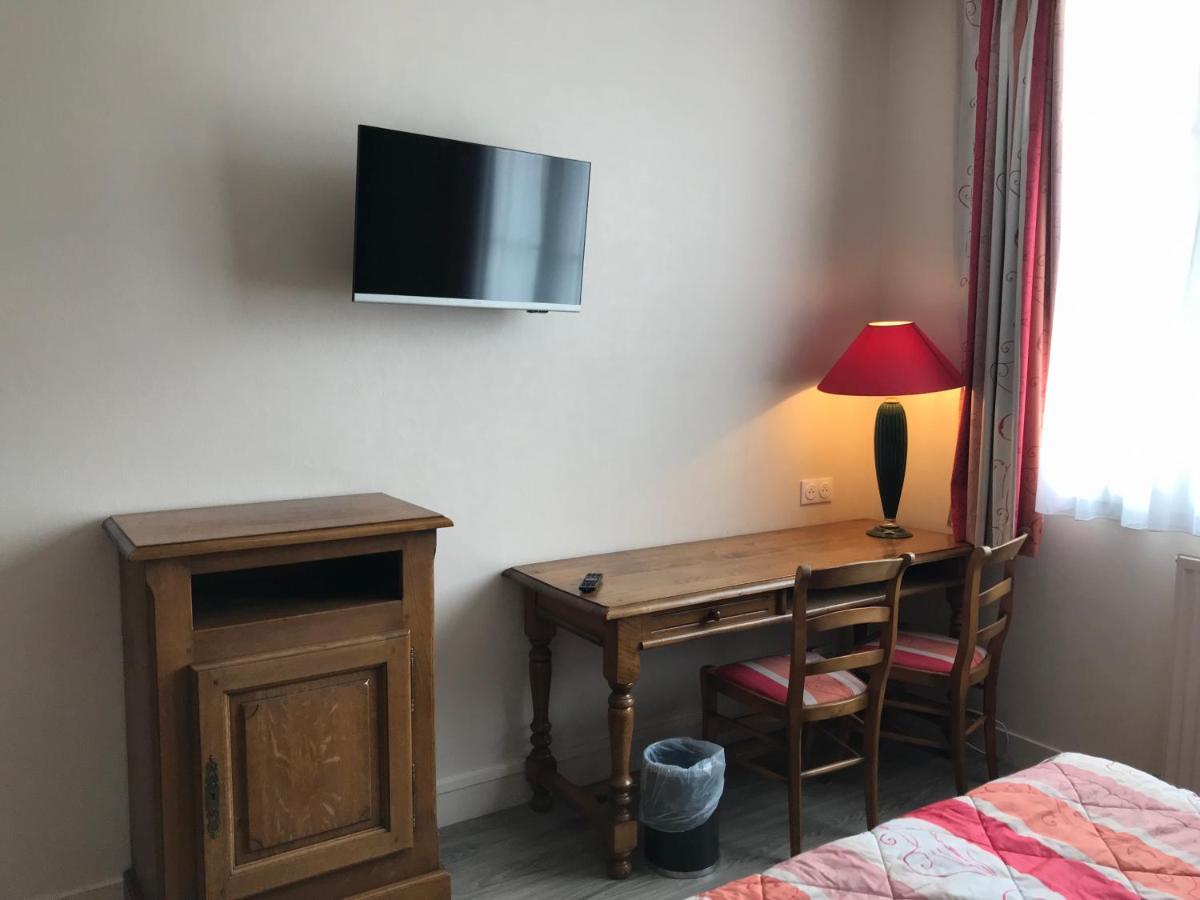 Logis La Villa Des Houx Aumale Екстер'єр фото