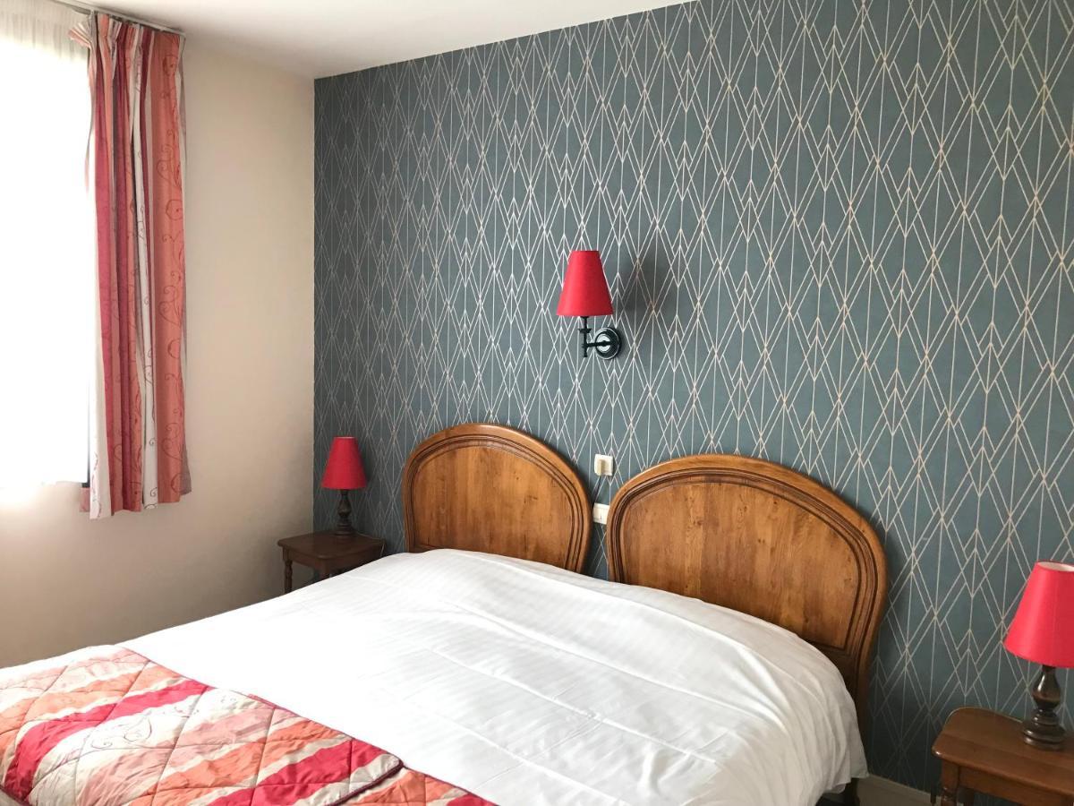 Logis La Villa Des Houx Aumale Екстер'єр фото